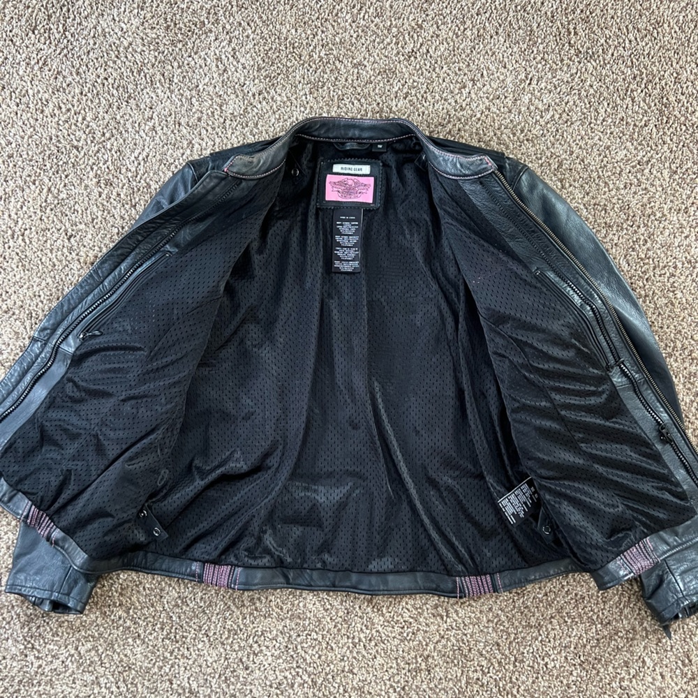 Harley Davidson Rider Leather Jacket - Picture 5 of 11
